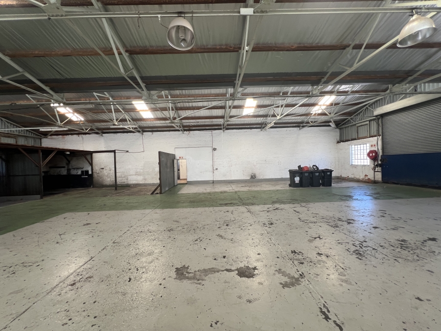 To Let commercial Property for Rent in Parow East Western Cape